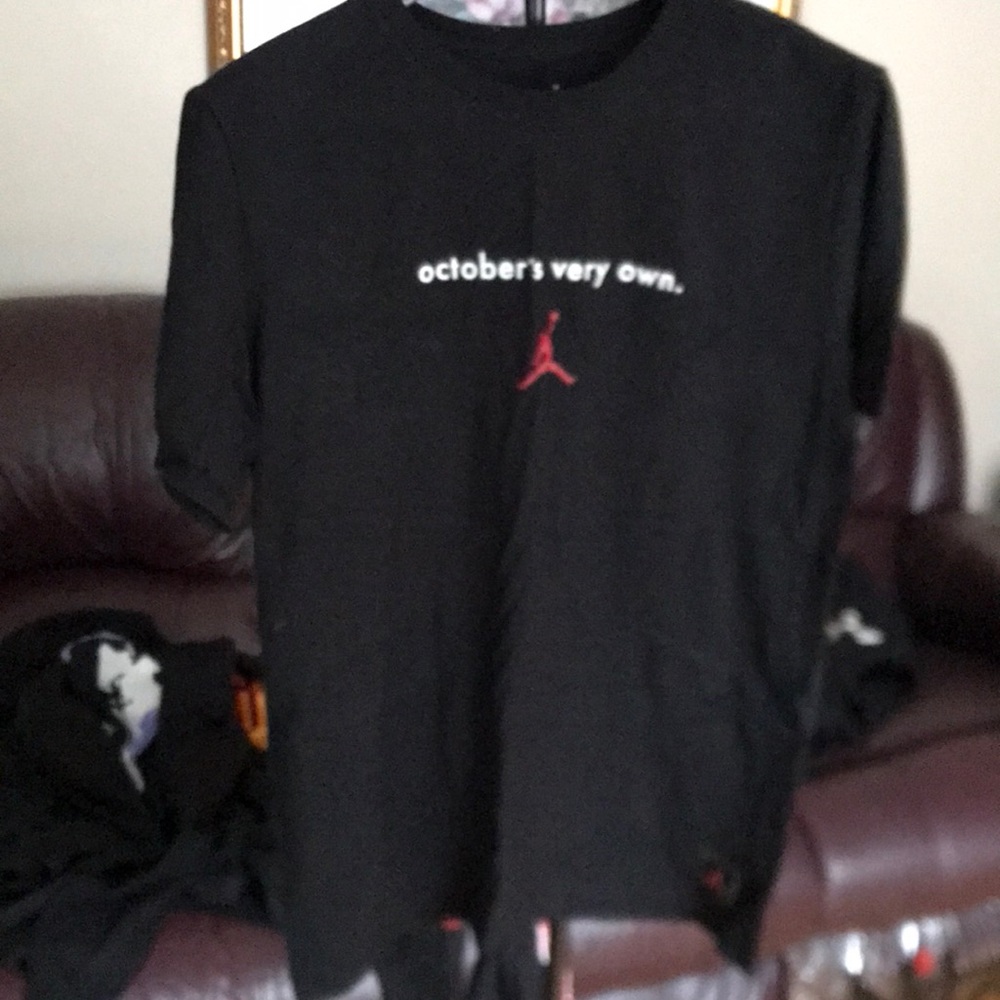 OVO /JORDAN BLACK T-SHIRT SIZE US WOMEN MEDIUM